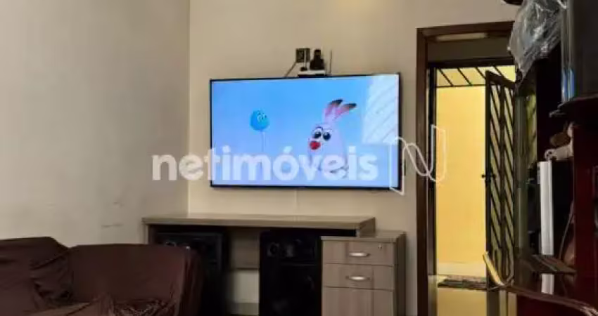 Casa com 2 quartos à venda na Rua Salvador Gonçalves Diniz, Jardim Brasília, Betim