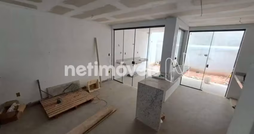 Casa com 3 quartos à venda na Rua Passos Ferreira, Santa Rosa, Belo Horizonte