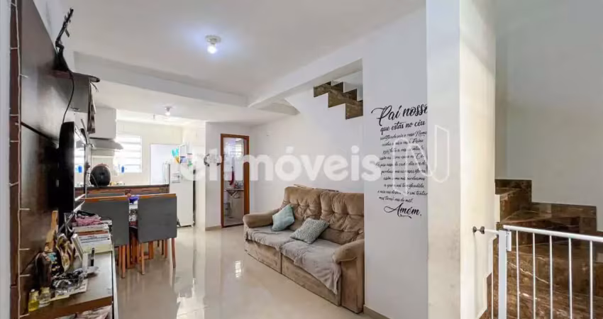 Casa com 2 quartos à venda na Rua Turmalina, São Joaquim, Contagem