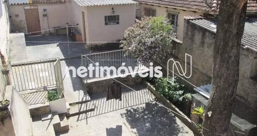 Casa com 6 quartos à venda na Rua Brasília, Carlos Prates, Belo Horizonte