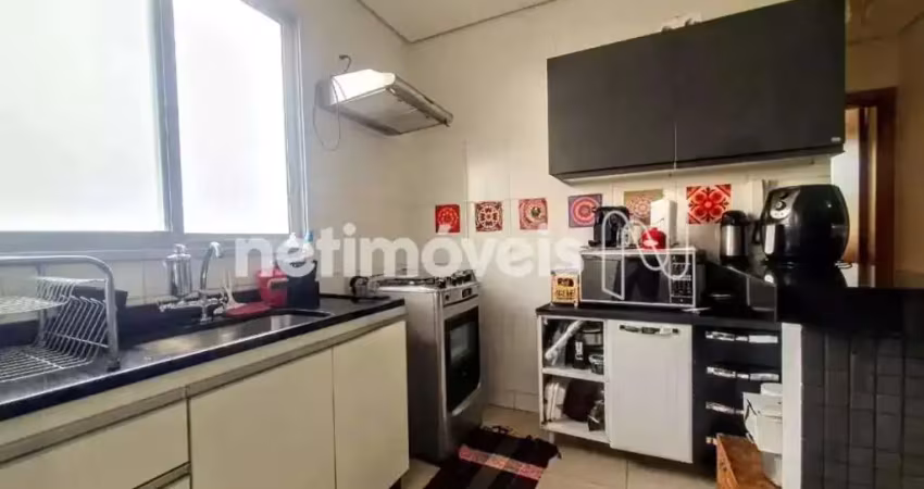 Raro no concórdia: 2 quartos, elevador e 2 vagas cobertas!