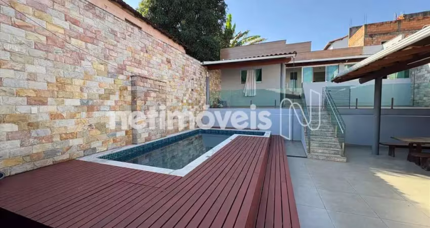 Casa com 4 quartos à venda na Rua Julita Nogueira Soares, Santa Terezinha, Belo Horizonte