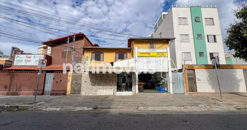 Casa com 3 quartos à venda na Rua Pitt, União, Belo Horizonte