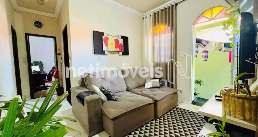 Casa com 3 quartos à venda na Rua Carapebus, São Gotardo, Contagem