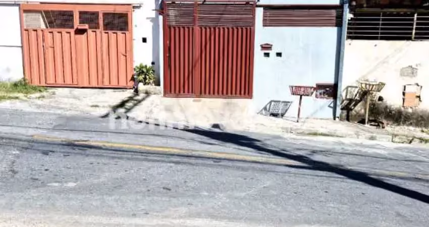 Casa com 3 quartos à venda na Rua Carmem Costa, Ribeiro de Abreu, Belo Horizonte
