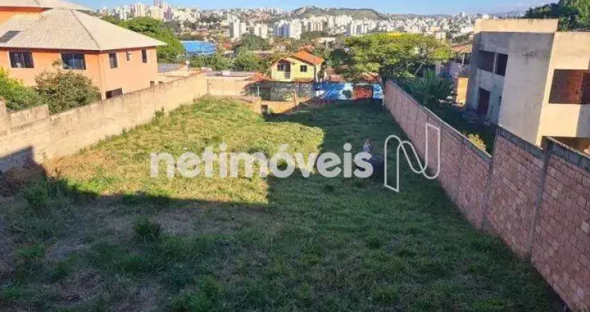 Terreno à venda na Rua Maestro Francisco Buzelin, Bandeirantes (Pampulha), Belo Horizonte