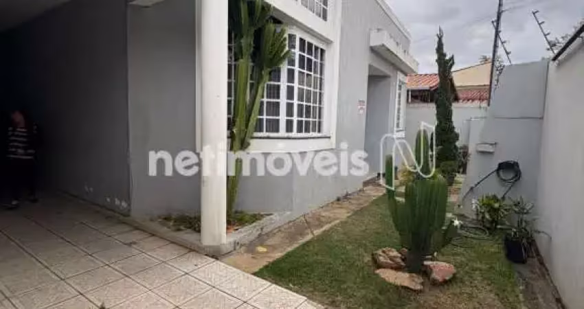 Casa com 4 quartos à venda na Rua Padre Francisco Juarez, Três Barras, Contagem
