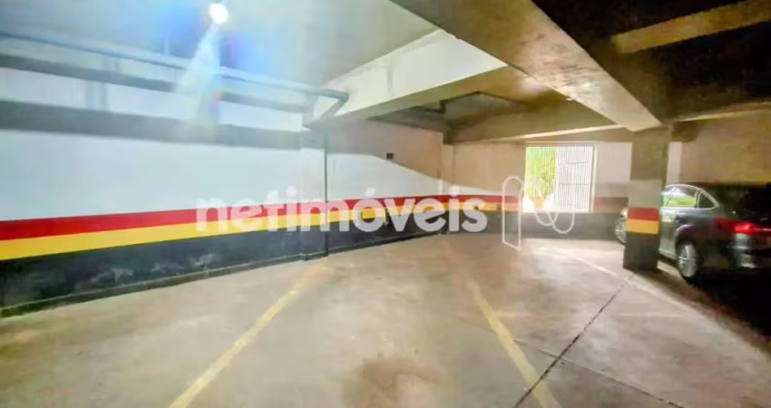 Garagem à venda na Rua Padre Rolim, Santa Efigênia, Belo Horizonte