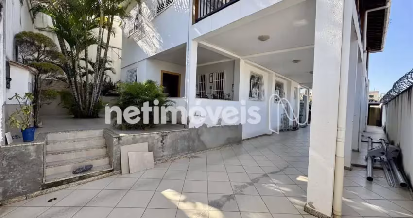 Casa com 3 quartos à venda na Rua Tunísia, Canaã, Belo Horizonte
