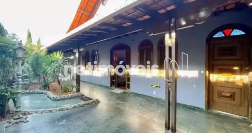 Casa com 3 quartos à venda na Rua Bruxelas, Parque Recreio, Contagem