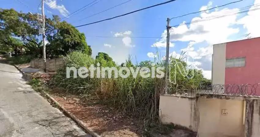Terreno comercial à venda na Rua Emílio Ferreira Maia, Canaã - 1ª Seção, Ibirité