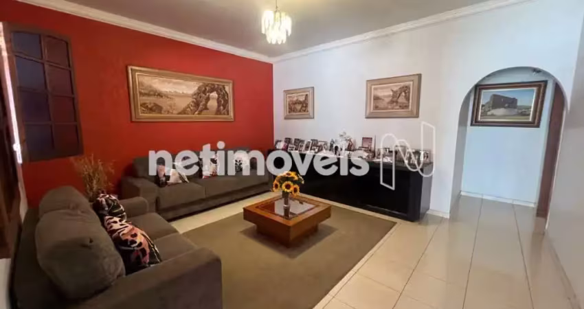 Casa com 3 quartos à venda na Rua Professor José Guerra, Ouro Preto, Belo Horizonte