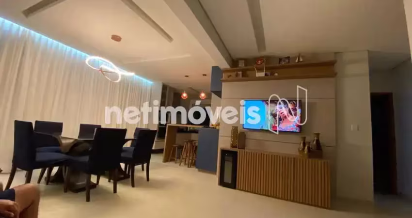 Casa com 3 quartos à venda na Rua Nove, Chácara Cotia, Contagem