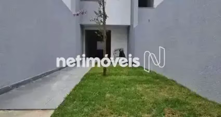 Casa com 2 quartos à venda na Rua Professora Vicentina Barreto, Planalto, Belo Horizonte