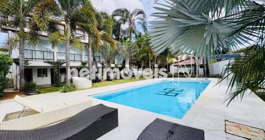 Linda casa exclusiva com habite-se em lote de 1.500m²; no trevo