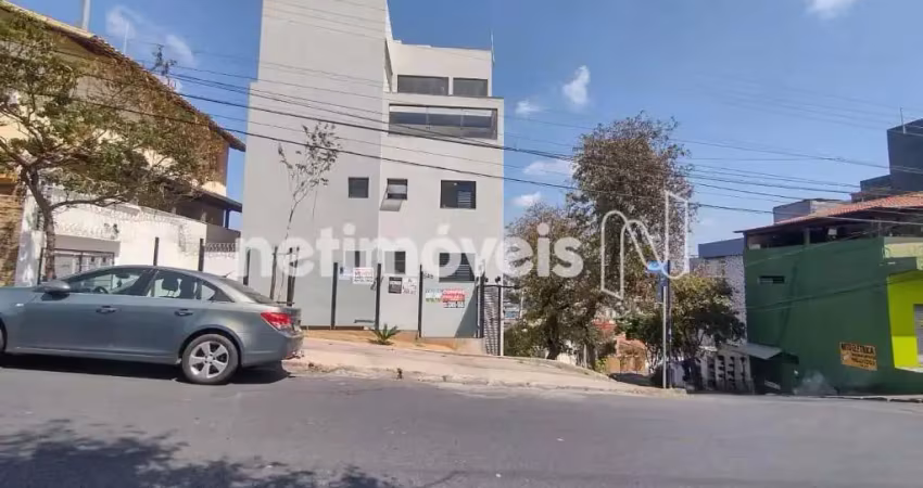 Apartamento 3 quartos com 1 vagas livre, em boa localização no cachoeirinha / renascença