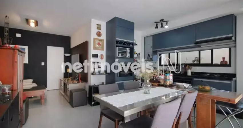 Apartamento mobiliado com 2 suítes e varandas – conforto e praticidade em localização privilegiada!