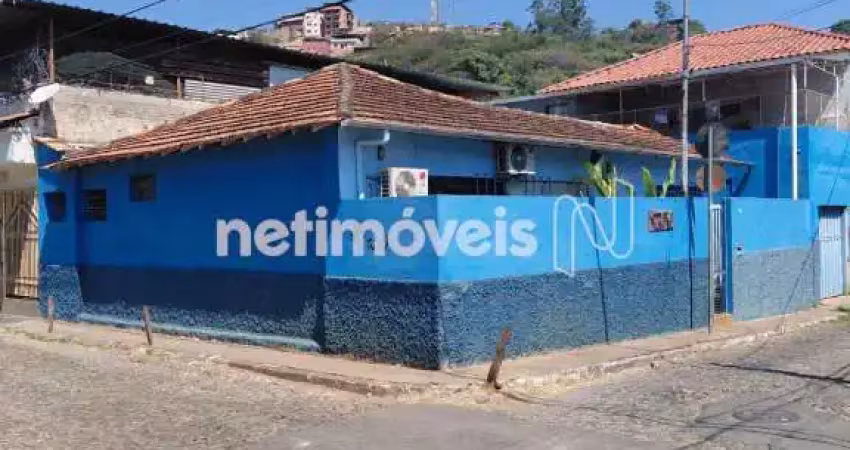 Casa com 2 quartos com ar condicionado no centro de sabará!