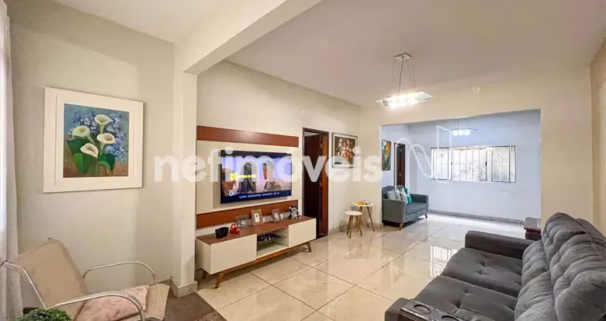 Casa com 4 quartos à venda na Rua Senador Nilo Coelho, Céu Azul, Belo Horizonte
