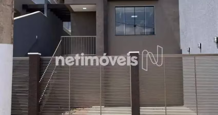 Casa com 3 quartos à venda na Rua Maria Luiza Novaes, Camelos, Santa Luzia