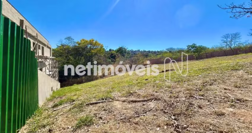 Lote à venda no condomínio alphaville vespasiano – 528,15m²;, segurança e lazer.