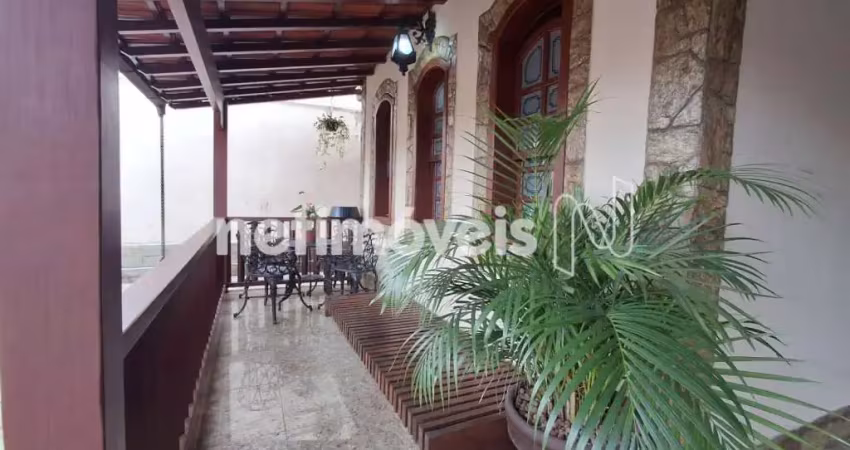 Casa com 3 quartos à venda na Rua Dona Cidinha Stussi, Santa Amélia, Belo Horizonte