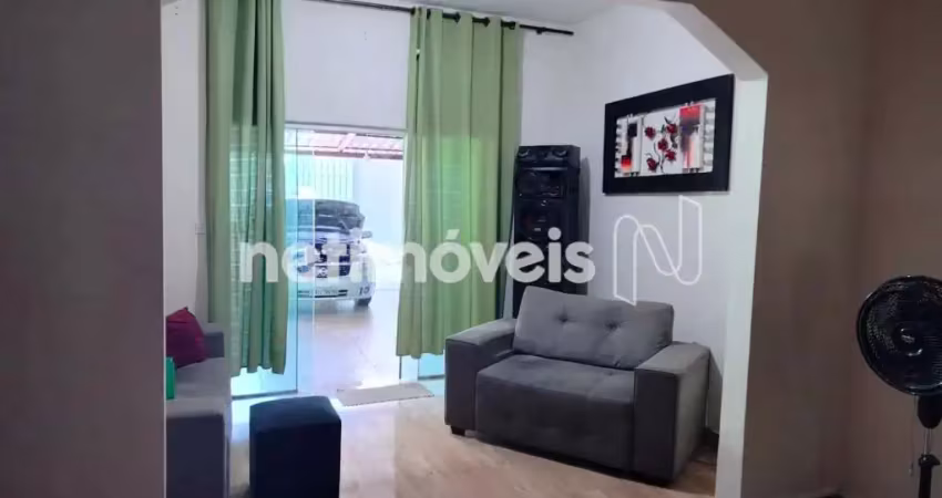 Casa com 4 quartos à venda na Rua Dez, Monte Carlo, Santa Luzia