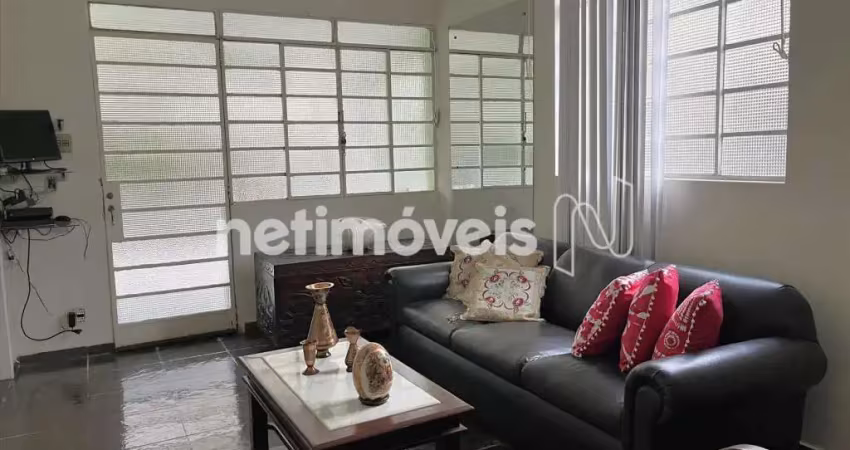 Terreno com 576,55m²; plano, estuda permuta por apartamentos prontos.