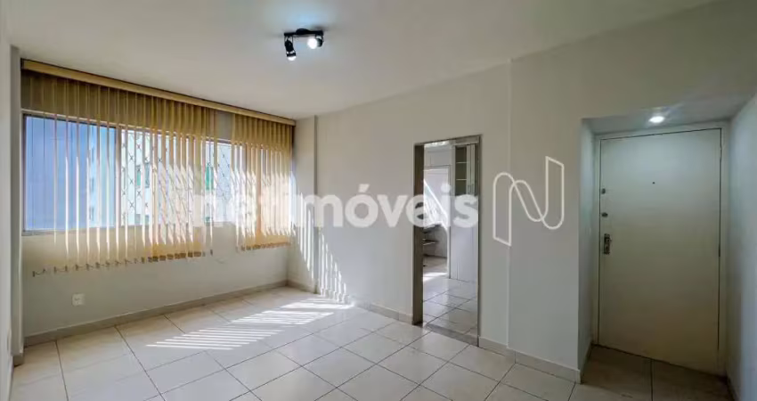 Apartamento com 2 quartos para alugar na Rua Alagoas, Savassi, Belo Horizonte