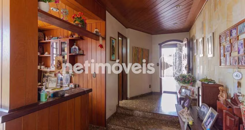 Casa com 3 quartos para alugar na Rua Coronel Jairo Pereira, Palmares, Belo Horizonte