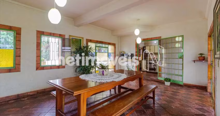 Casa comercial com 3 salas para alugar na Avenida Miguel Perrela, Castelo, Belo Horizonte