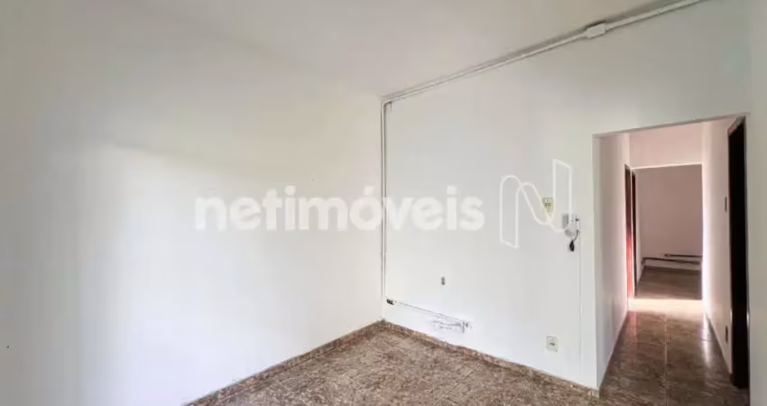 Casa com 4 quartos para alugar na Rua Tamboril, Concórdia, Belo Horizonte