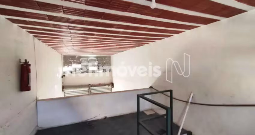Ponto comercial com 2 salas para alugar na Rua Nair Pentagna Guimarães, Heliópolis, Belo Horizonte