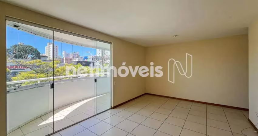 Apartamento com 3 quartos para alugar na Rua Ilacir Pereira Lima, Silveira, Belo Horizonte