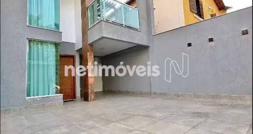 Casa 3 quartos duplex de alto padrão no planalto - área gourmet e hidromassagem