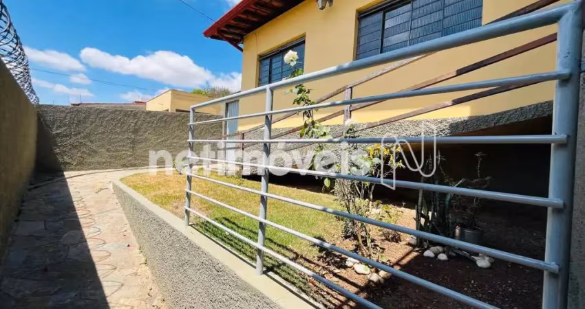Sua nova casa dos sonhos no glória &ndash; ideal para morar ou investir!
