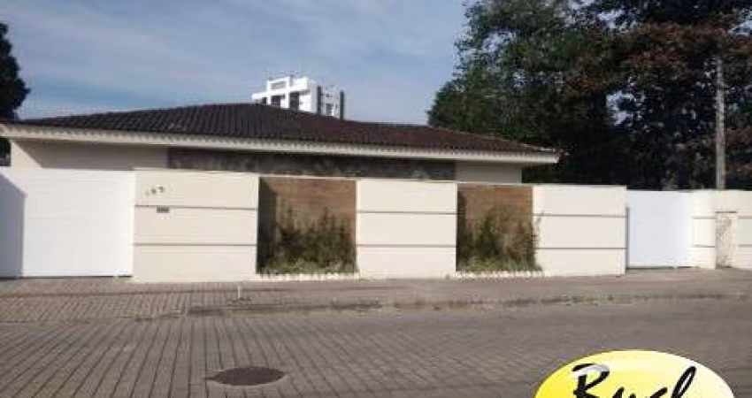 Casa Plana Bairro Anita Garibaldi- Joinville SC - Buch Imóveis