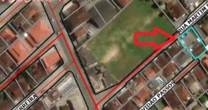 Terreno a venda com potencial para investimento no Jardim Iririú