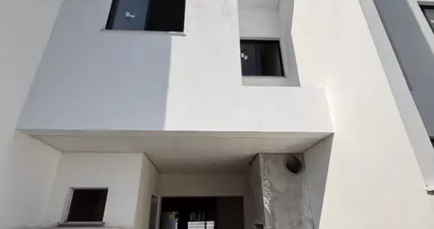 Casa com 3 quartos à venda no Bom Retiro, Joinville 