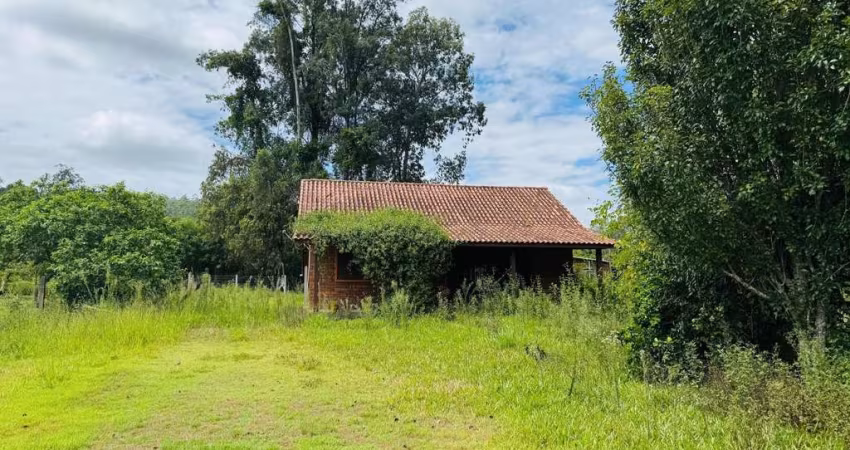 Sítio 2 dormitórios à venda Parque Florestal Itapuã Viamão/RS