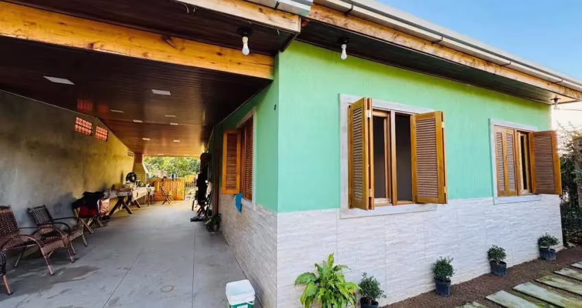 Casa com 2 quartos à venda na Beco Calábria, --, Lageado, Porto Alegre