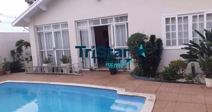 CA0182 - OTIMA CASA TERREA A VENDA COM PISCINA EM BAIRRO TRADICIONAL - AT. 386m² - AC. 260m² - JARDIM REGINA INDAIATUBA SP