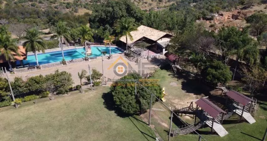Chácara / sítio com 3 quartos à venda no Chácaras Videiras de Itaici, Indaiatuba 