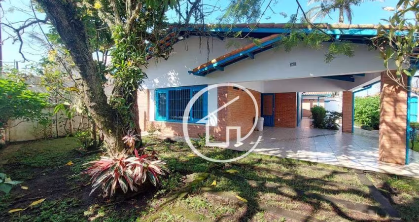 Casa à venda, 157 m² por R$ 690.000,00 - Solemar - Praia Grande/SP