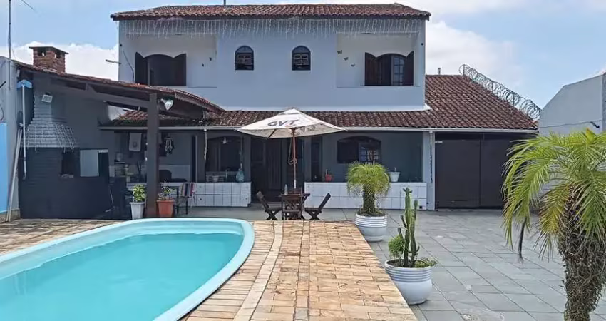 Casa com 2 dormitórios à venda por r$ 350.000,00 - conjunto  aguapeu (cdhu) - itanhaém/sp