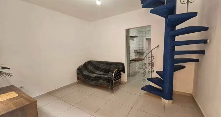 Sobrado com 2 dormitórios à venda, 63 m² por R$ 279.000 - Aviação - Praia Grande/SP
