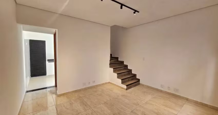 Sobrado com 2 dormitórios à venda, 65 m² por r$ 370.000,00 - aviação - praia grande/sp