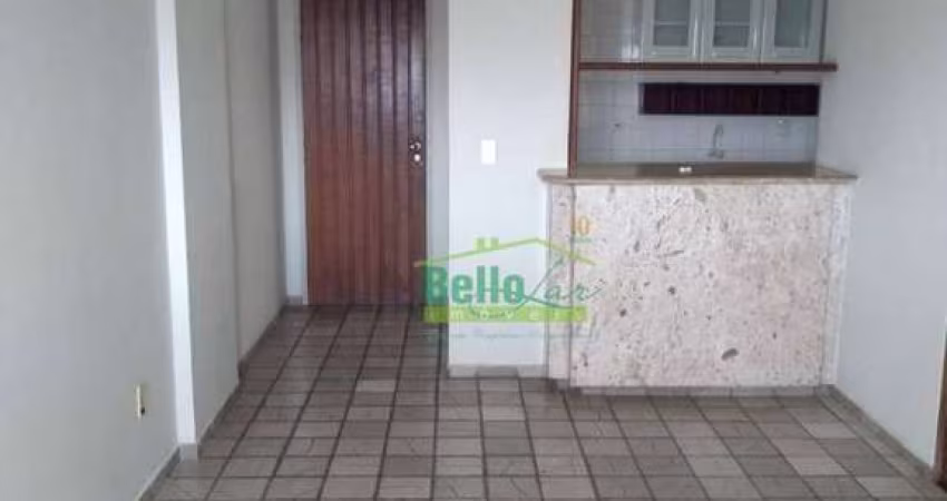 Apartamento com 2 dormitórios à venda, 65 m² por R$ 265.000,00 - Torre - Recife/PE