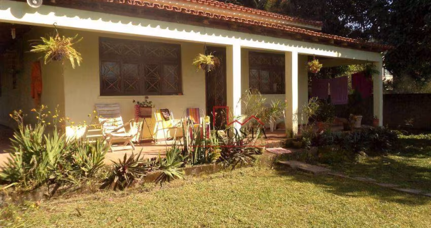 Casa no Recanto próxima a Praia com 2 dormitórios à venda, 130 m² por R$ 480.000 - Recanto de Itaipuaçu - Maricá/RJ