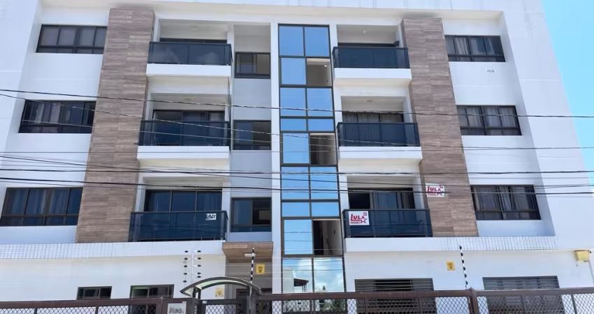 Apartamento  térreo com  área privativa  2 quartos no Bessa
